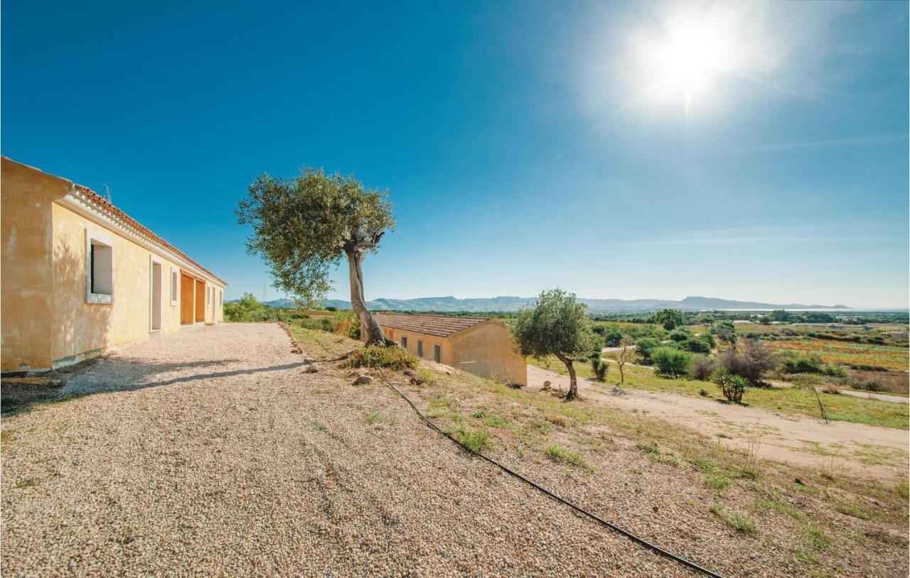 Li Scalitti 2 Villa Badesi Exteriör bild